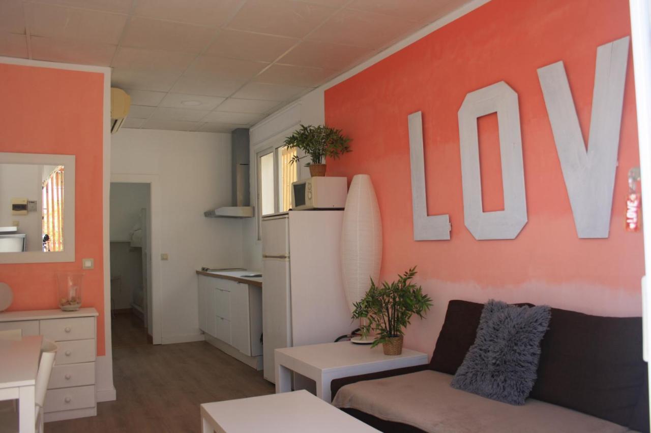 Love- Sweethomerooms *